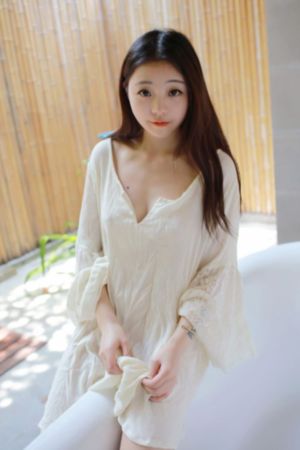 美女模特肉肉啪啪一区二区视频_超清手机免费观看完整