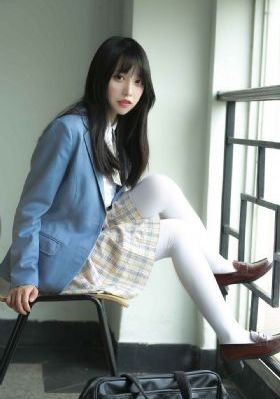 美女全身100%裸露屁股_BD英语在线播放