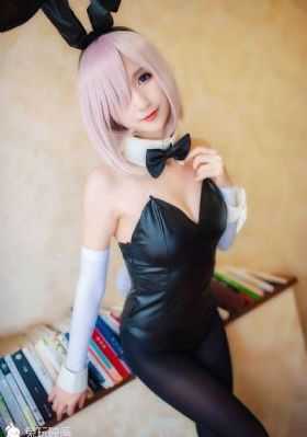 扶住周慧敏翘臀挺进去小说_HD免费在线观看